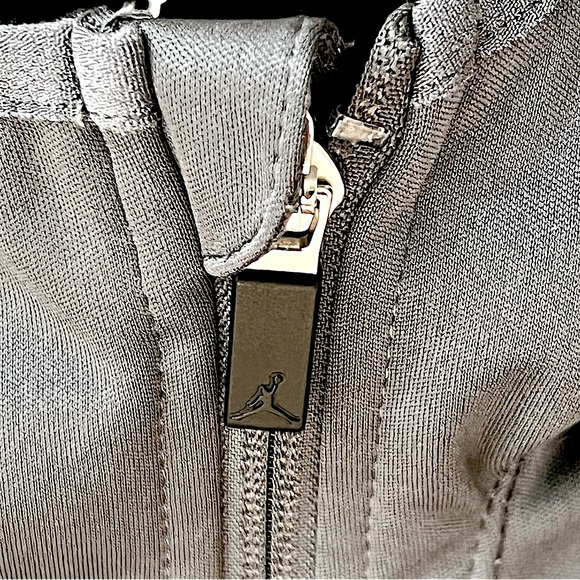 Jordan Ultimate Flight Hybrid Hooded Zip Jacket - Picture 10 of 15